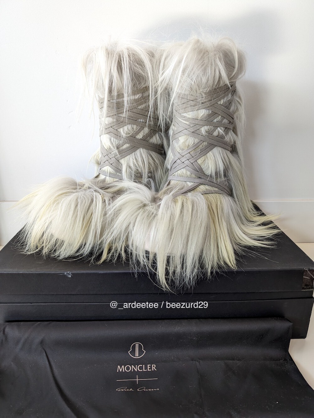 RICK OWENS MONCLER BIGROCKS MEGALACE FUR BOOTS FW23 (ACID DEGRADE
