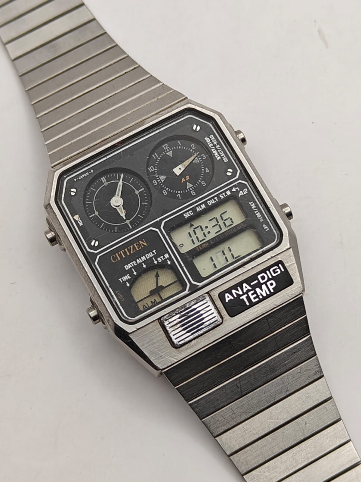 Vintage Citizen ANA-DIGI TEMP 8982-08501 Quartz SS Silver Black