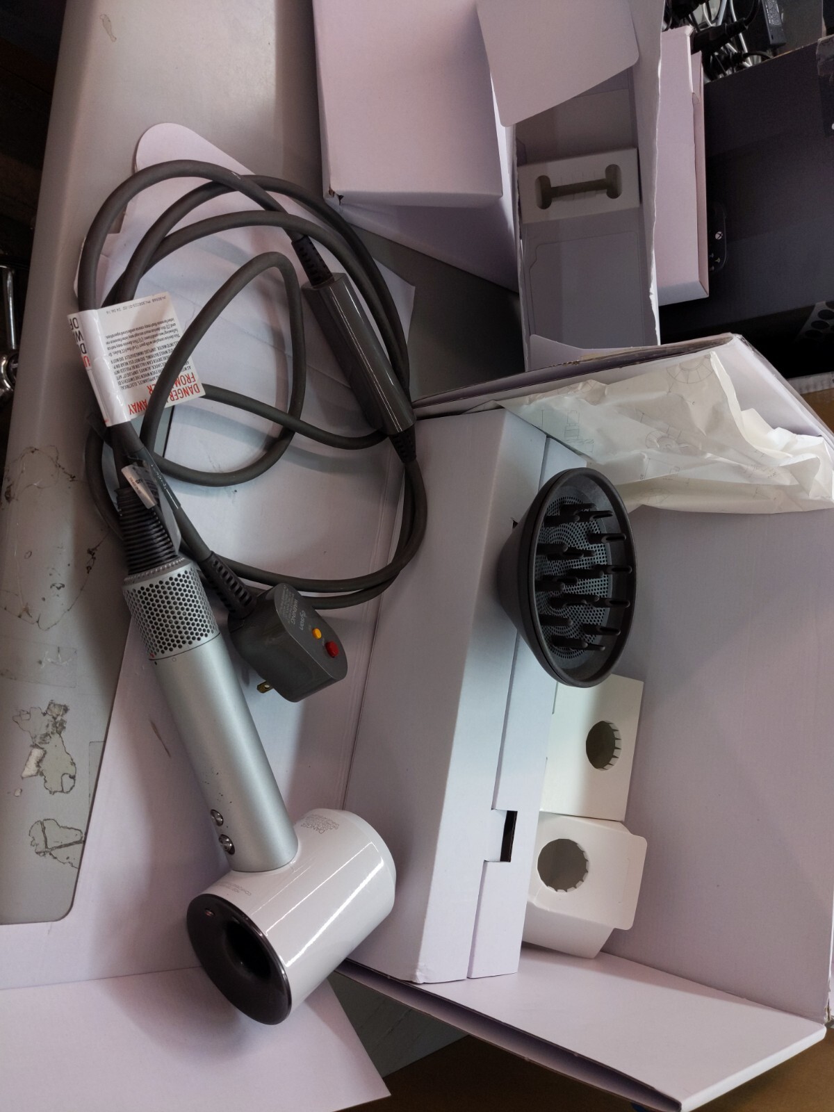 Dyson Hair Dryer HD01 Supersonic US White/Silver/Nickel B Grade