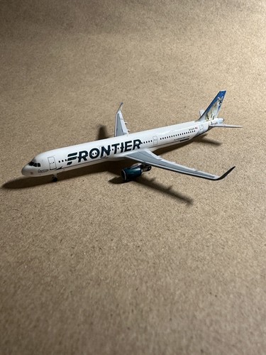 航空機・ヘリコプター Corgi Classics Frontier Airlines 1/144 航空機