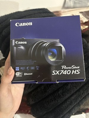 Canon PowerShot SX740 HS Silver 40x Zoom 4K Vlogging Camera USA
