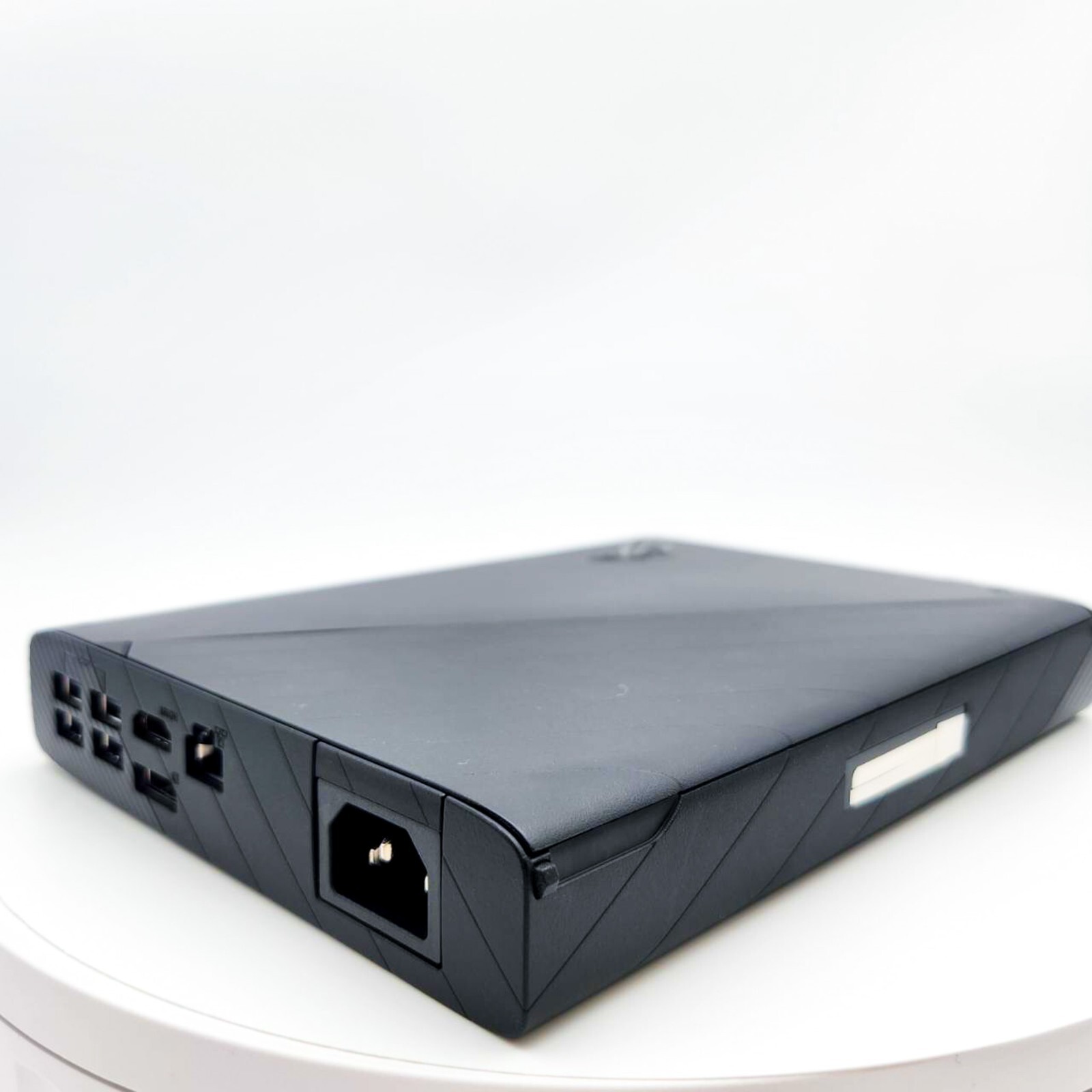 ASUS ROG Strix グラフィックボード6850M XT ASUS ROG Strix