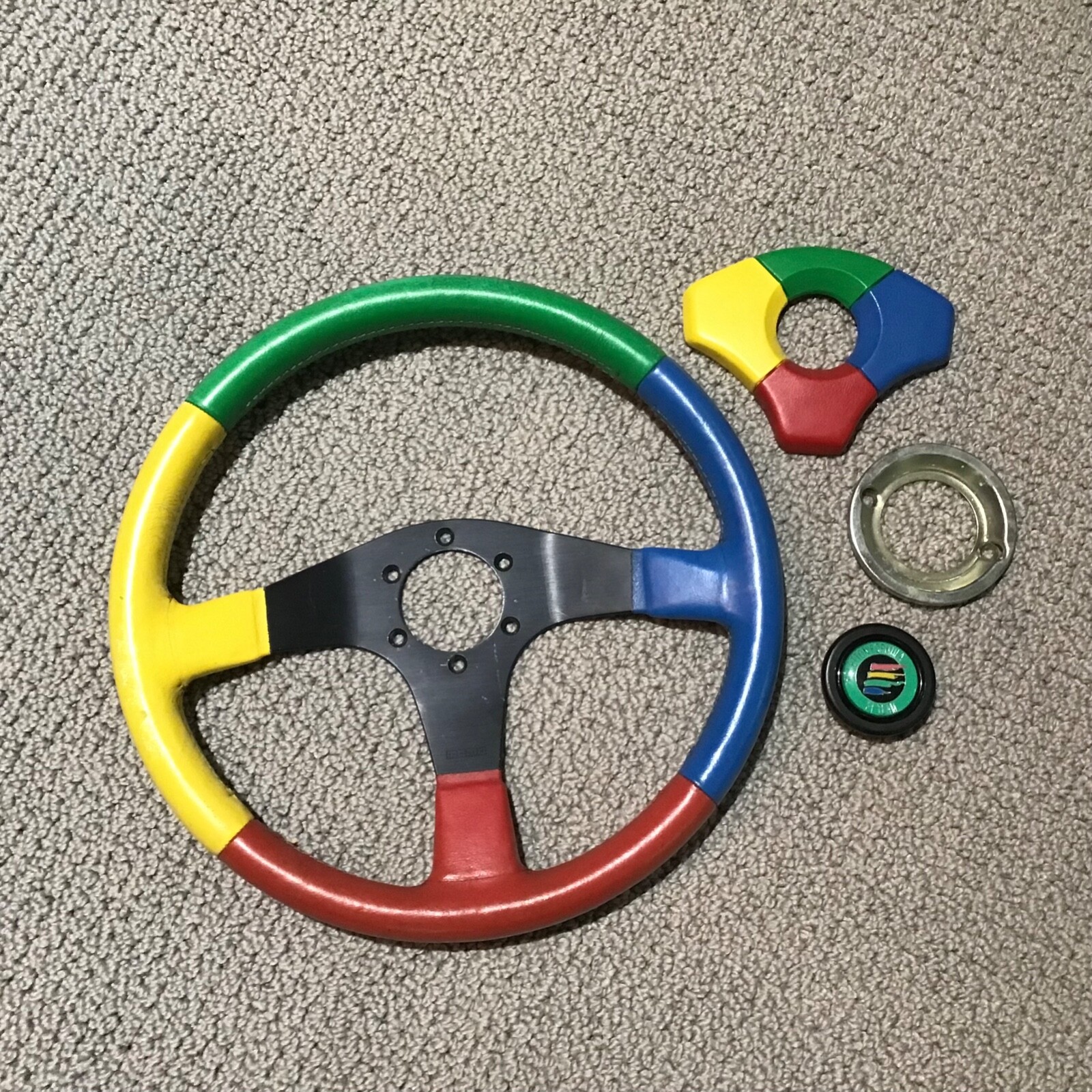 イタリア製momoモモベネトンF1TEAM ステアリングハンドル