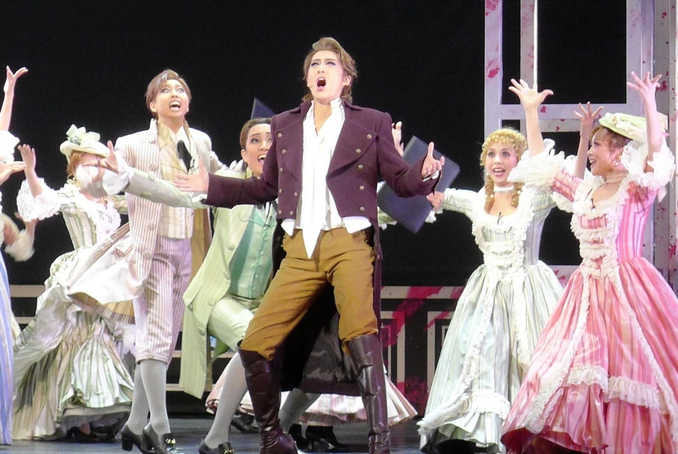 永久輝せあ「体感し表現」激しい恋や作家の苦悩 宝塚歌劇団花組