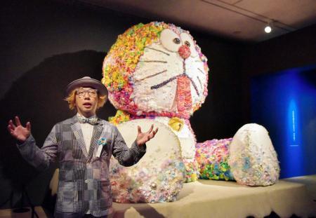 増田セバスチャンさんがドラえもんを表現したら 大阪でアート展