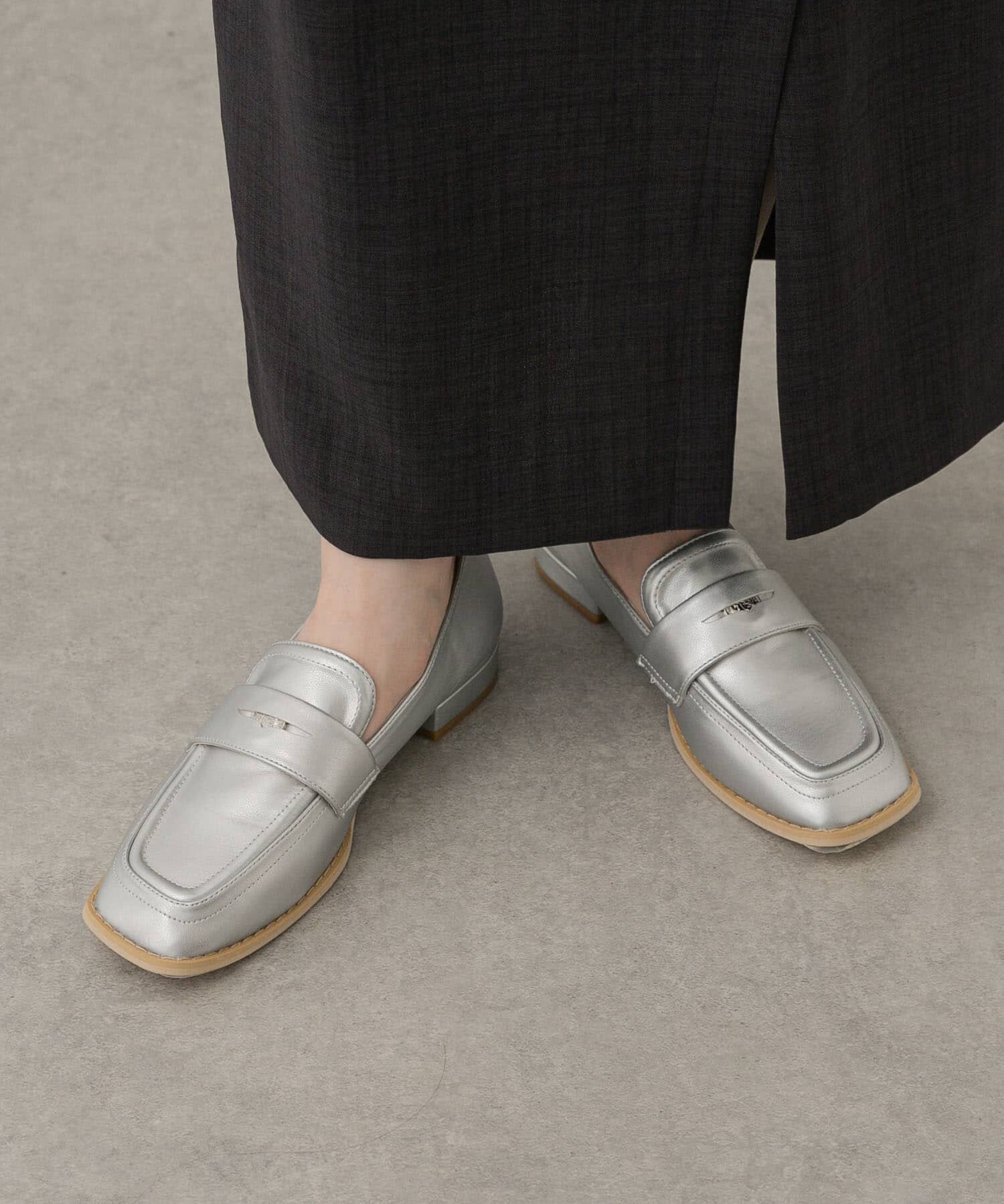 PIPPICHIC LINDA DIAMOND 8 フラットシューズ（TOMORROWLAND GOODS