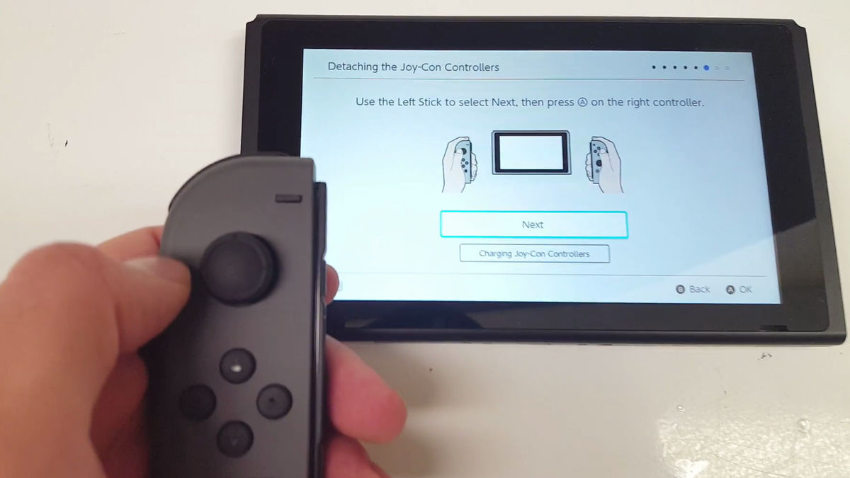 なぜか「Nintendo Switch」を発売前にゲットしたユーザーが登場し