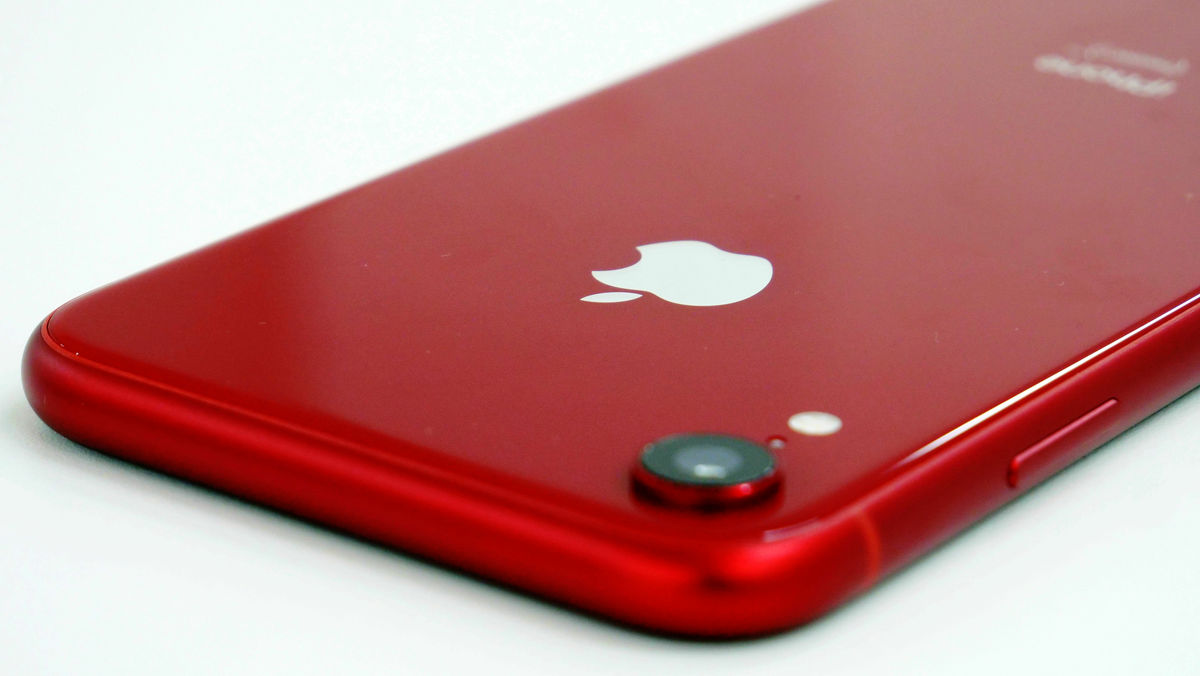 日本でAppleがiPhone XRを値下げ報道、販売終了のはずのiPhone Xも生産