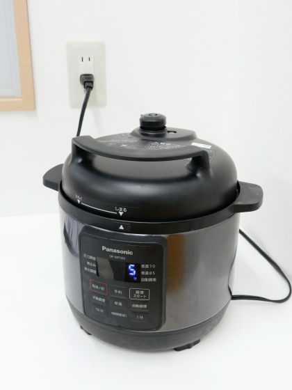 ボタン1つで肉の実力を最大限に発揮させる＆圧力/低温/無水/煮込み調理