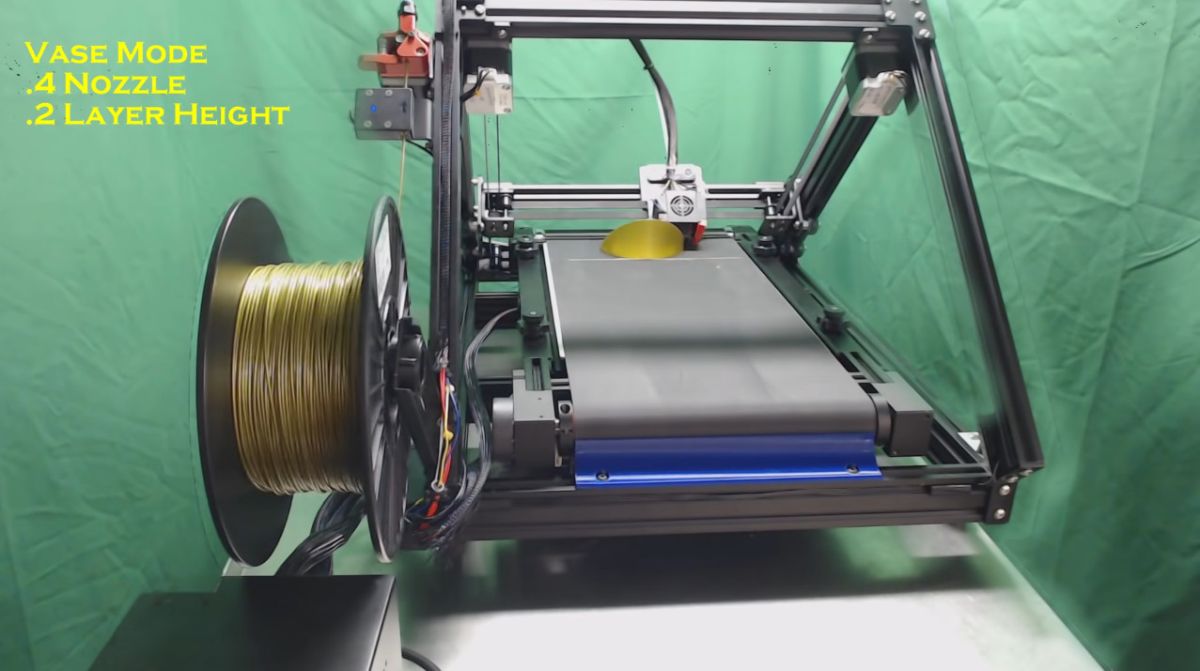 サイズ無制限の3Dプリントをベルトコンベアで可能にした「Creality CR