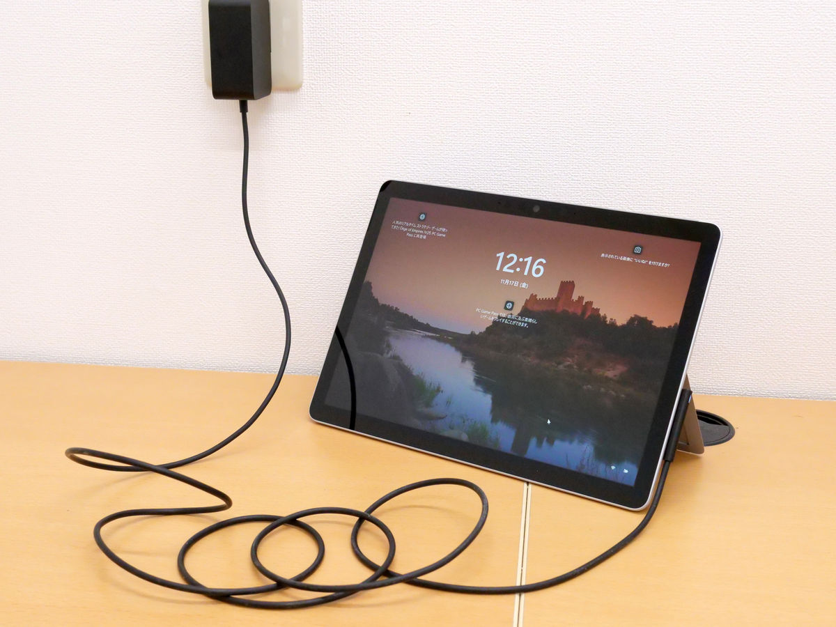 Microsoft Surface Pro4ジャンク箱、充電器、指紋カバー付 Microsoft