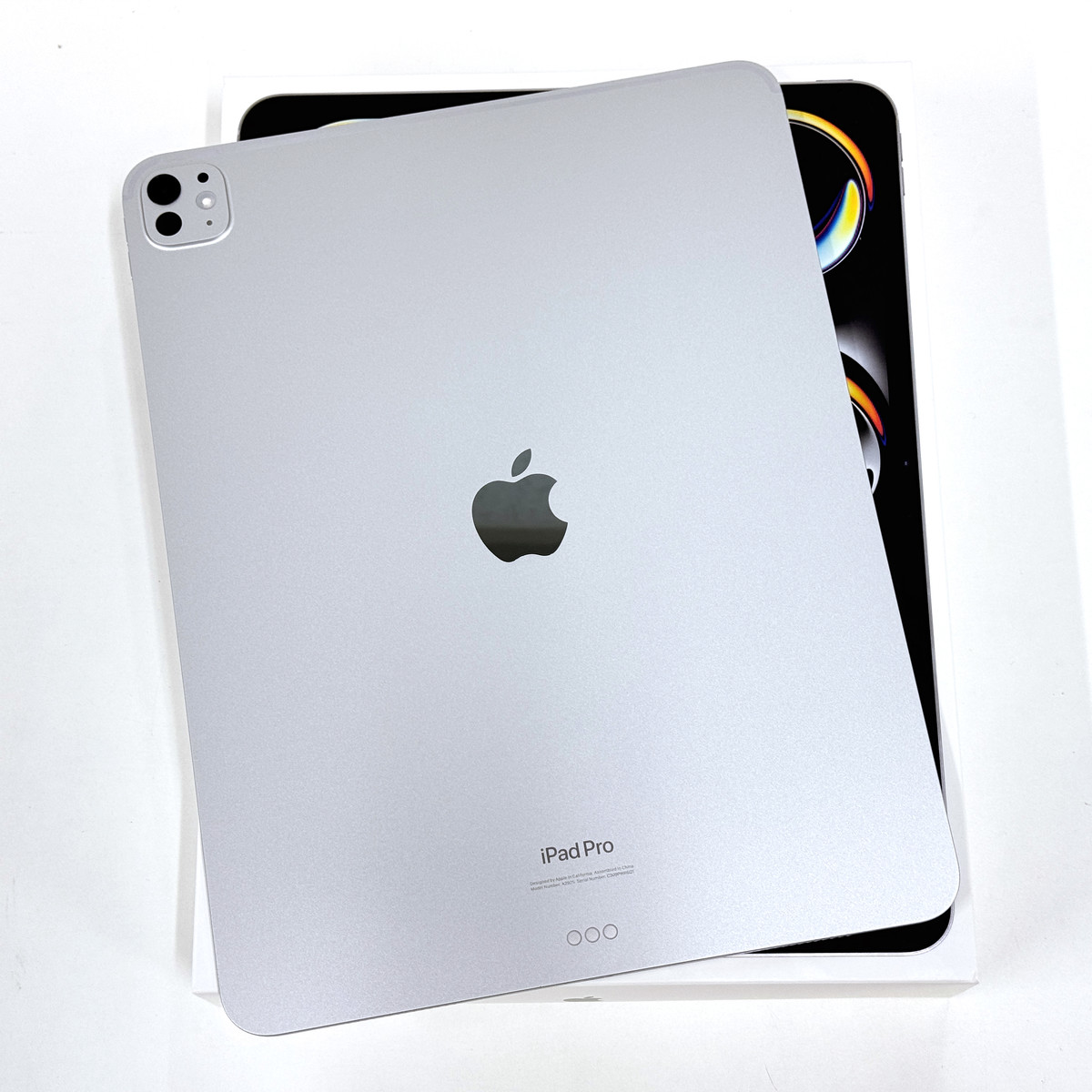 M4搭載iPad Proに反射を抑えるNano-textureガラスは必要なのか？通常の