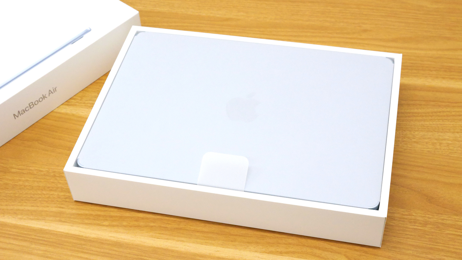 M4搭載で税込17万円以下のMacBook Air速攻フォトレビュー - GIGAZINE