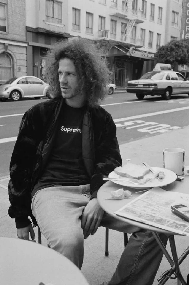 Fucking Awesome – FRAME