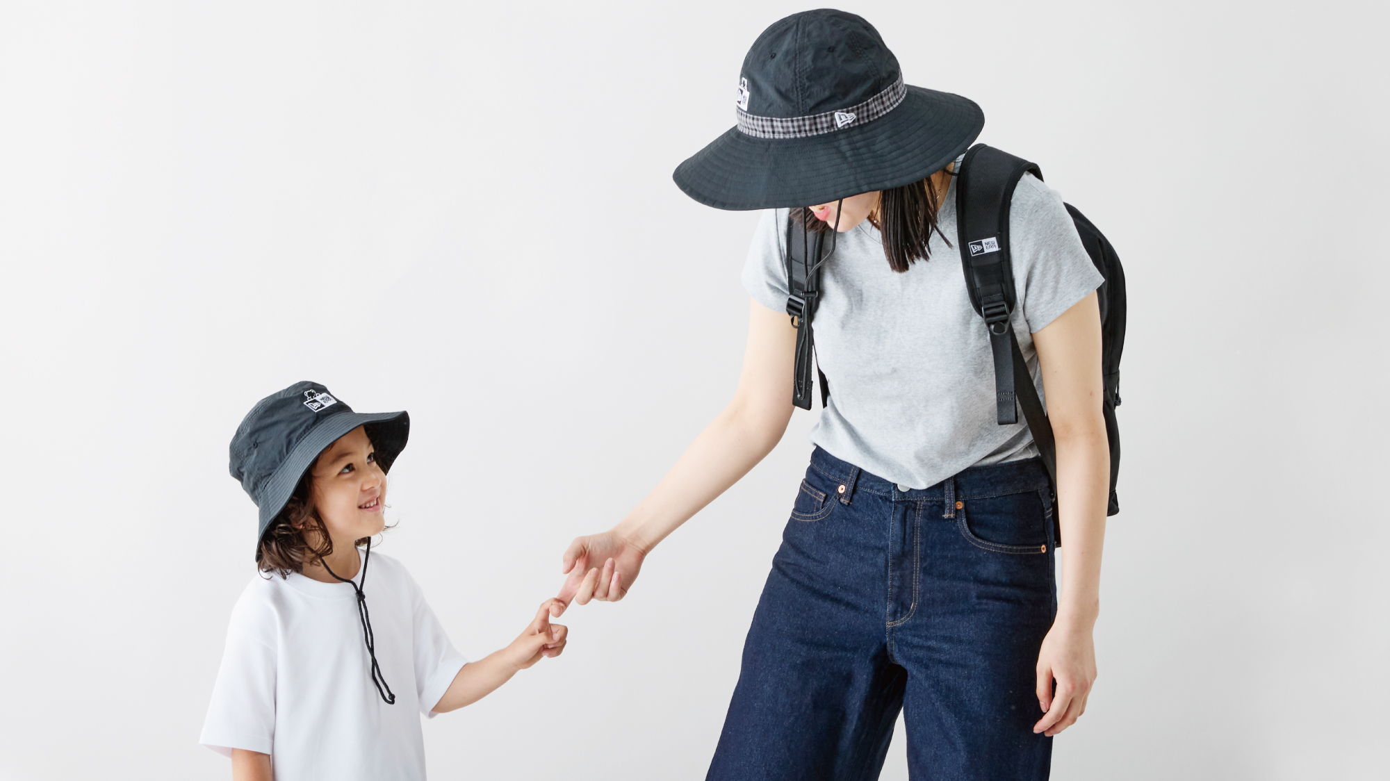 NEW ERA® コラボ第3弾 クマちゃんのコラボロゴが初登場！ | ファミリア