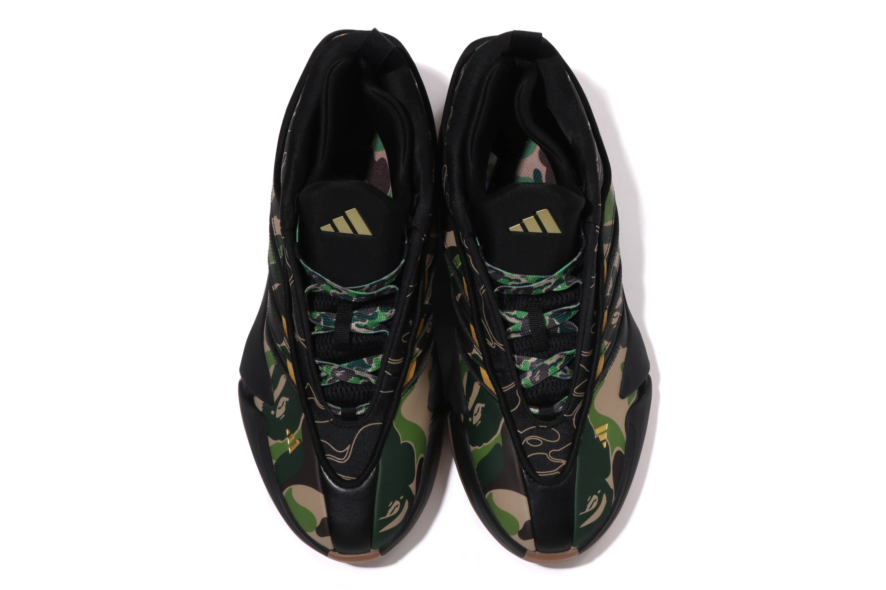 A BATHING APE® x ADIDAS DAME9 | bape.com