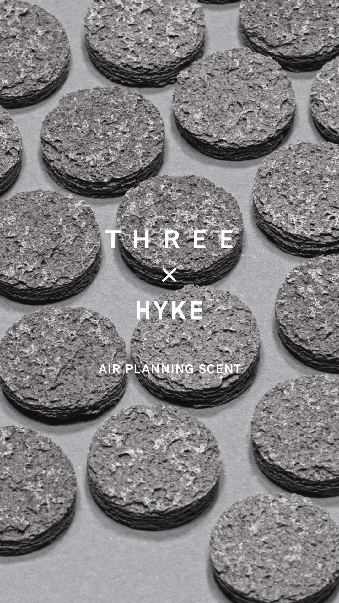 THREE × HYKE AIR PLANNING SCENT REVERSIBILITY | THREE（スリー）