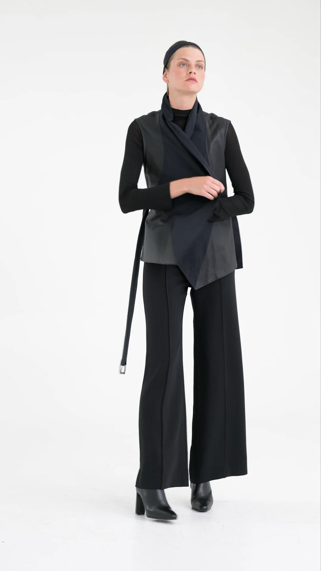 HABITA HOODED RAIN COAT W/ VEST — KZ_K STUDIO | Modernist