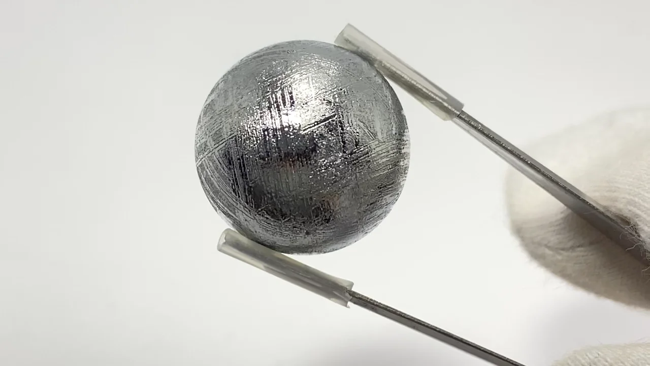 動画】【1点もの】メテオライト(ムオニナルスタ隕石) スフィア