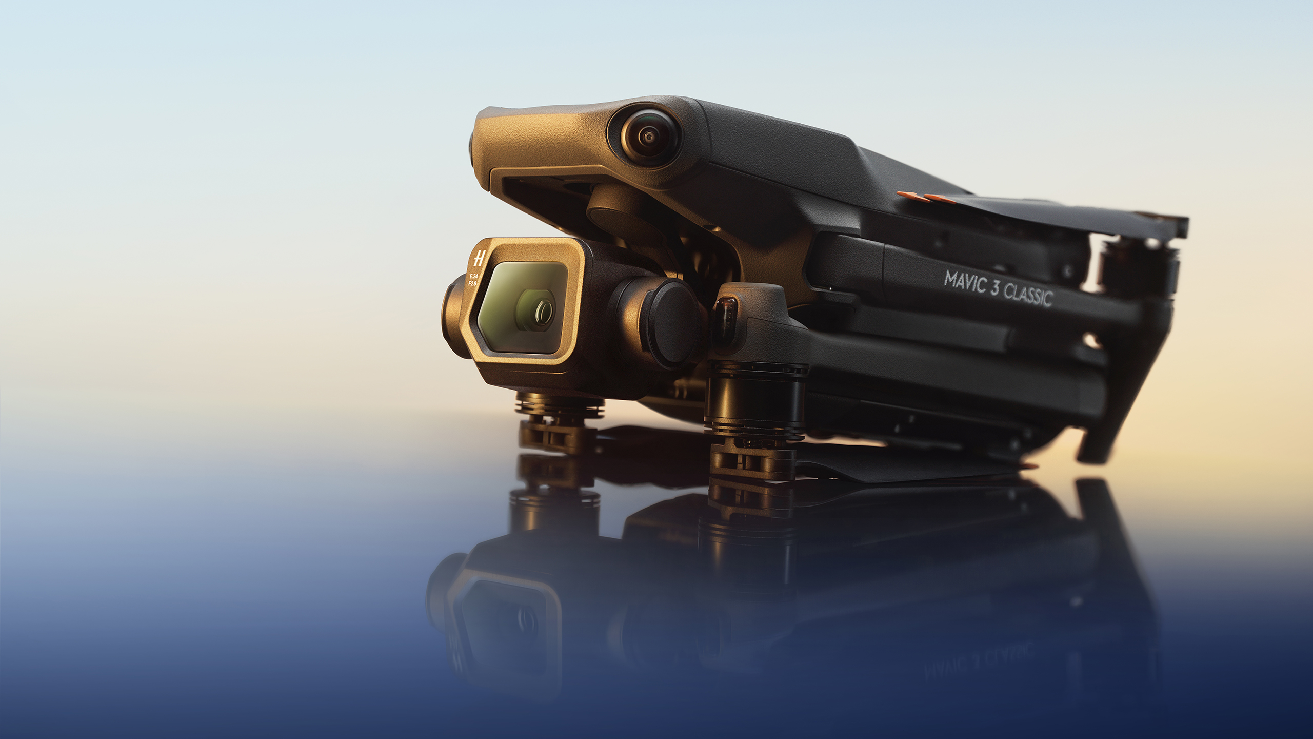 DJI Mavic 3 Classic Drops the Telephoto Zoom and the Price | PCMag