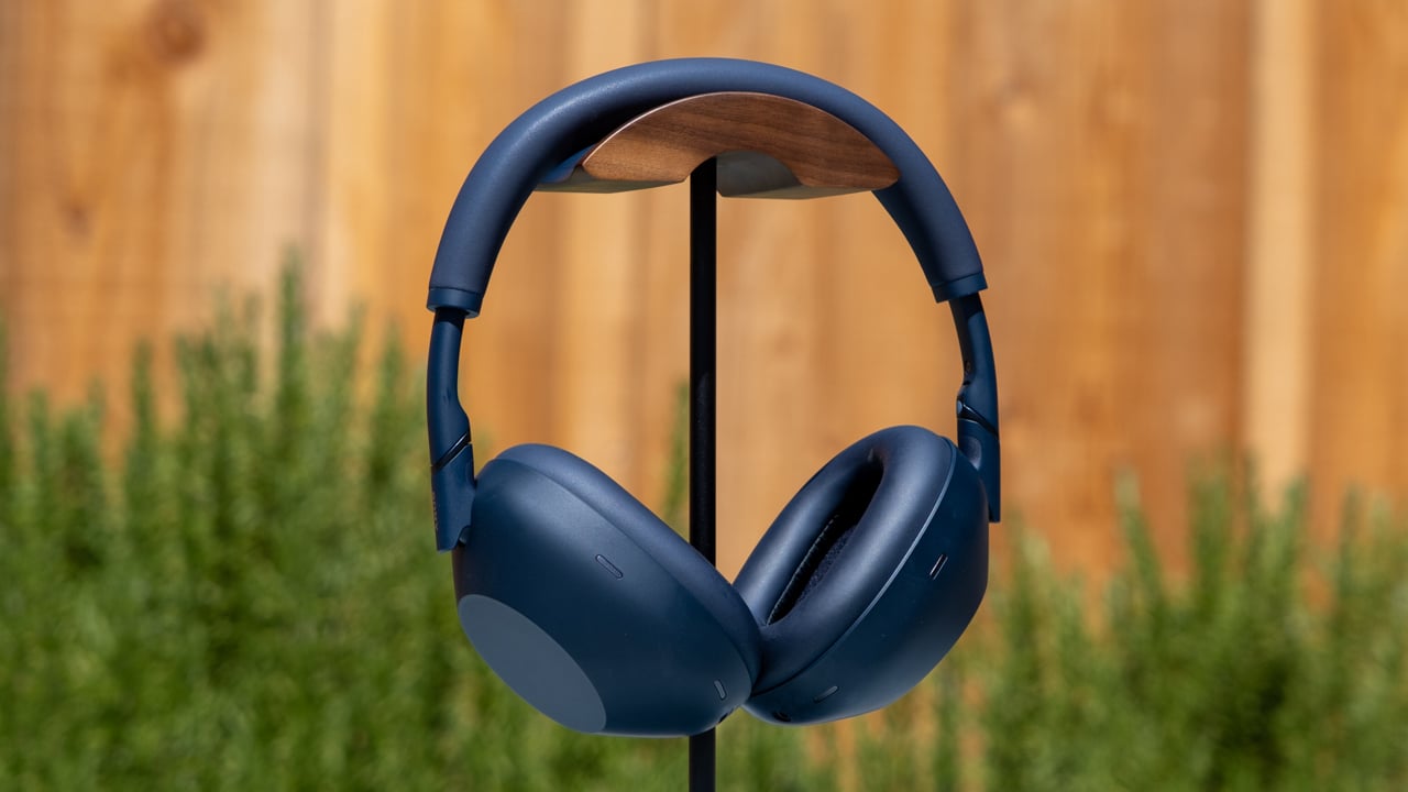 Sony WH-1000XM6 Review: Better Noise Cancellation Than Bose | PCMag