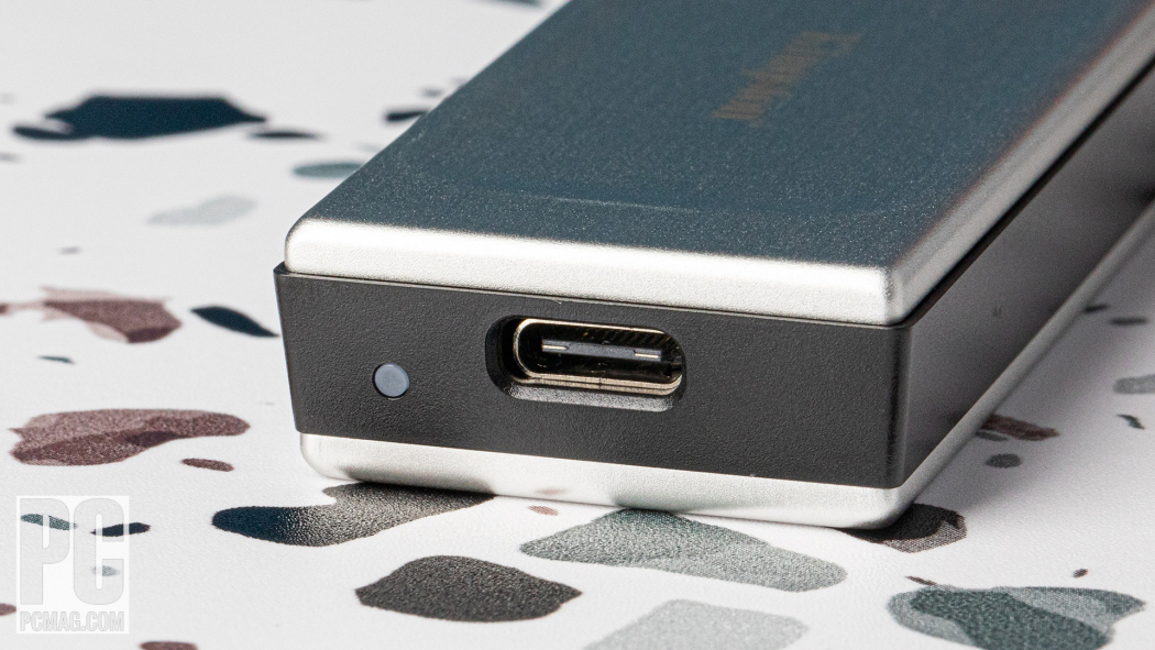 Kingston XS2000 Portable SSD Review | PCMag