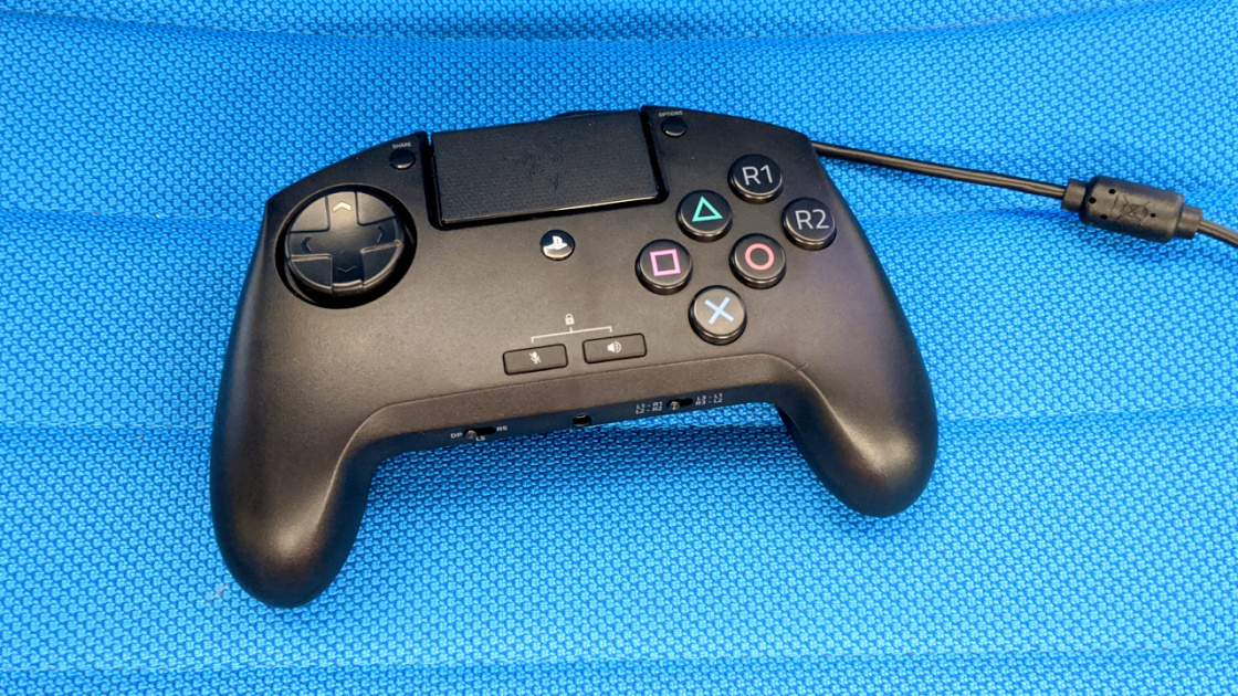 Razer Raion Fightpad Review | PCMag