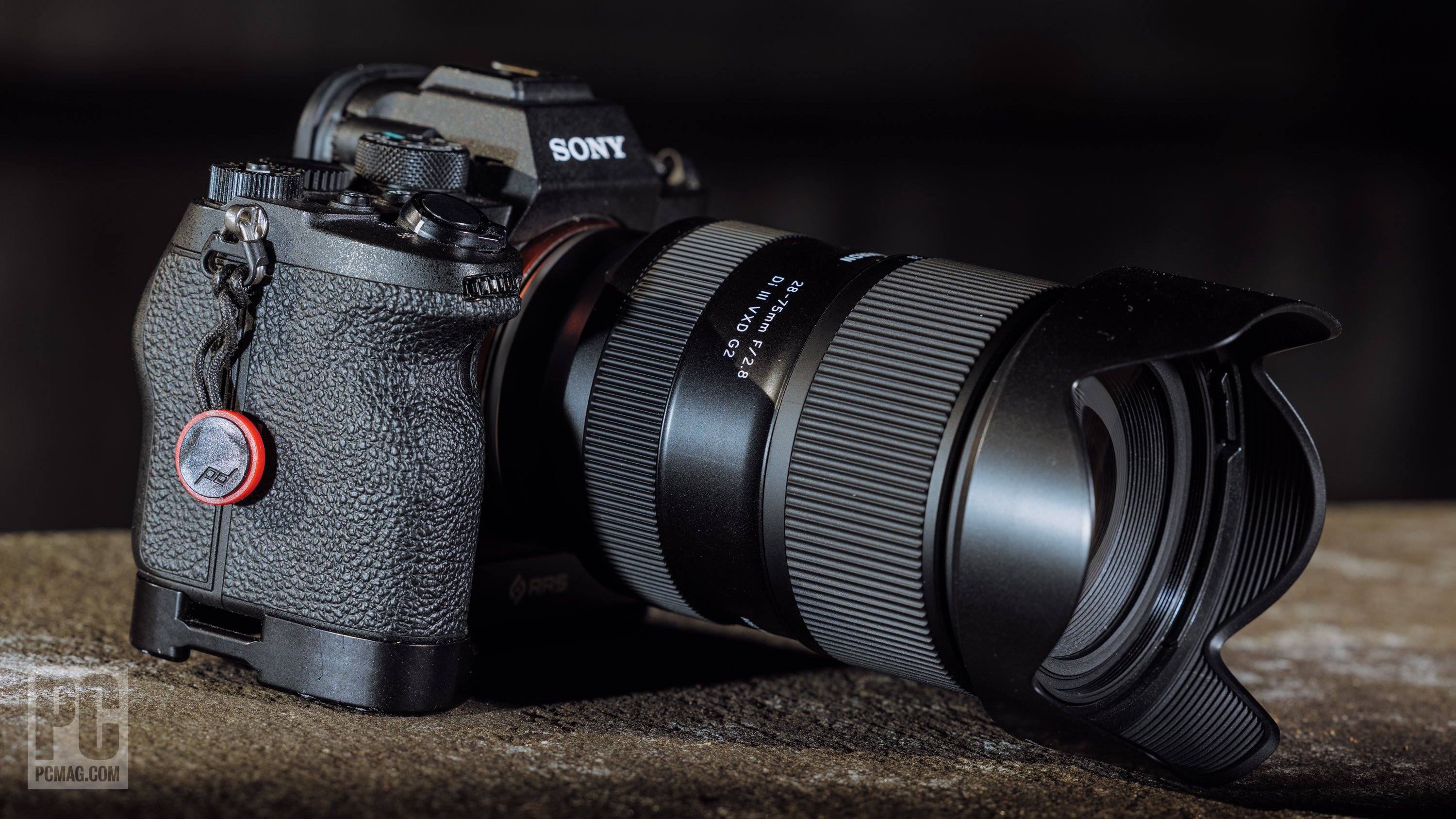 Tamron 28-75mm F2.8 Di III VXD G2 Review | PCMag
