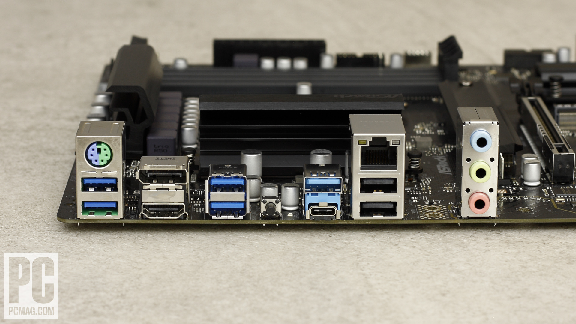 ASRock H670 PG Riptide - Review 2022 - PCMag Middle East