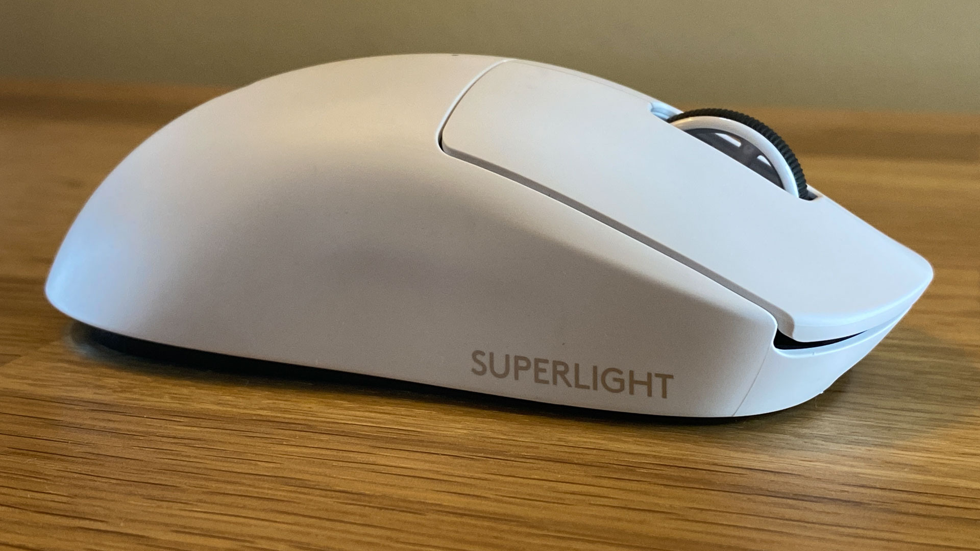 Logitech G Pro X Superlight Wireless Gaming Mouse Review | PCMag