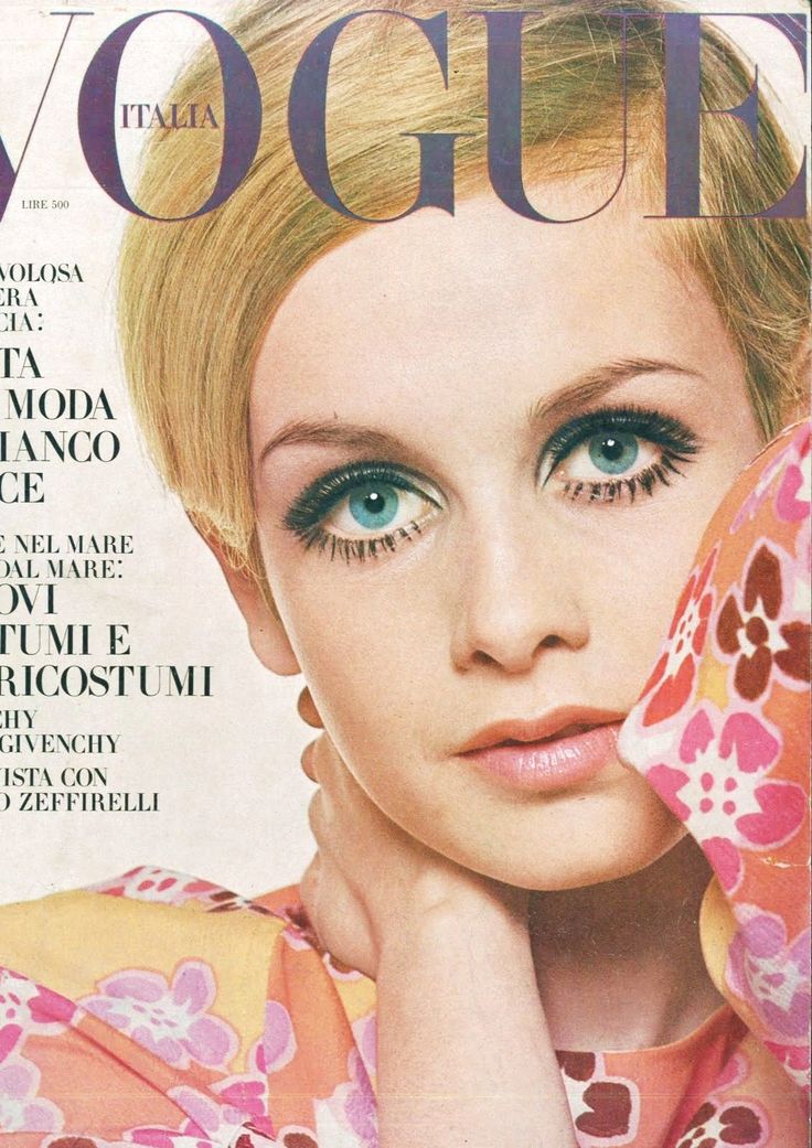 Twiggy on VOGUE, 1967