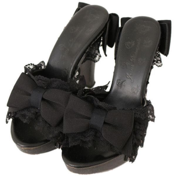 Luxury fashion & independent designers | SSENSE