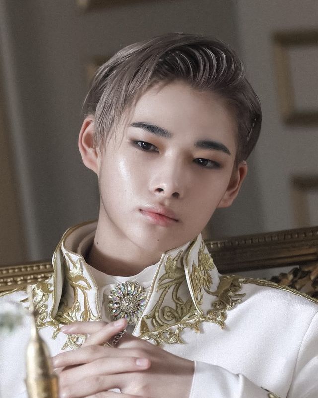 behind] 𝐄𝐍𝐇𝐘𝐏𝐄𝐍 𝐁𝐨𝐫𝐝𝐞𝐫: 𝐂𝐚𝐫𝐧𝐢𝐯𝐚𝐥