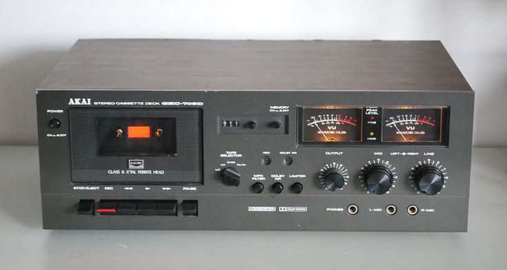 Akai GXC-709D Vintage Cassette Deck