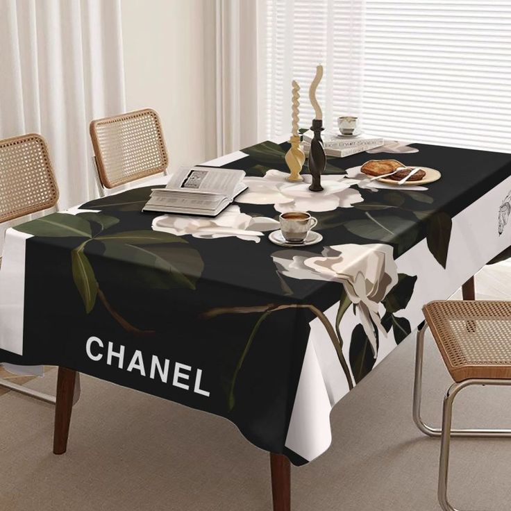 シャネル テーブルクロス 新品 chanel テーブルカバー マット インテリア