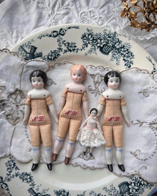 49 件の「アンティークチャイナヘッドドール」や「チャイナ」の