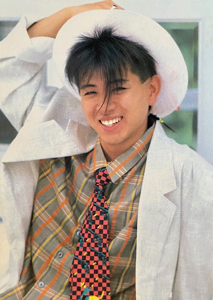 ボード「80s idol」のピン