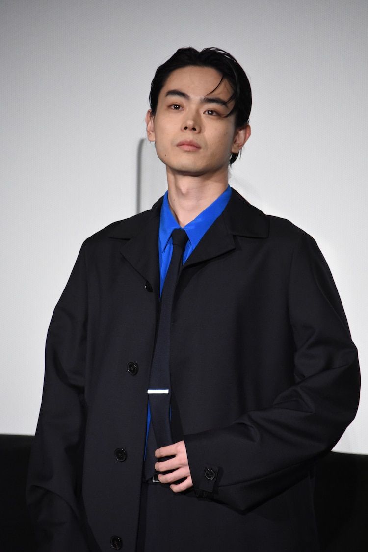 菅田将暉スーツver.」のアイデア 17 件 | 菅田, 菅田将暉 ファッション