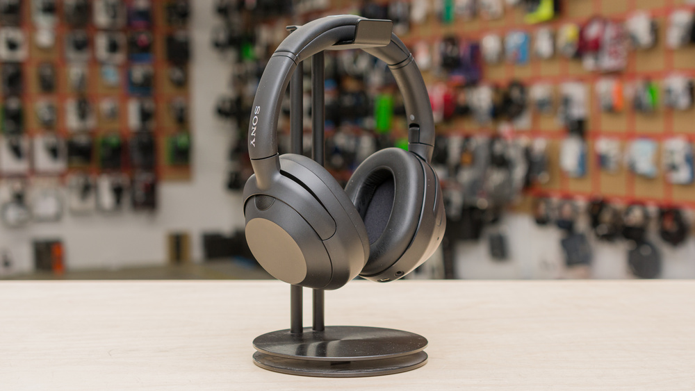 Sony ULT WEAR Review - RTINGS.com