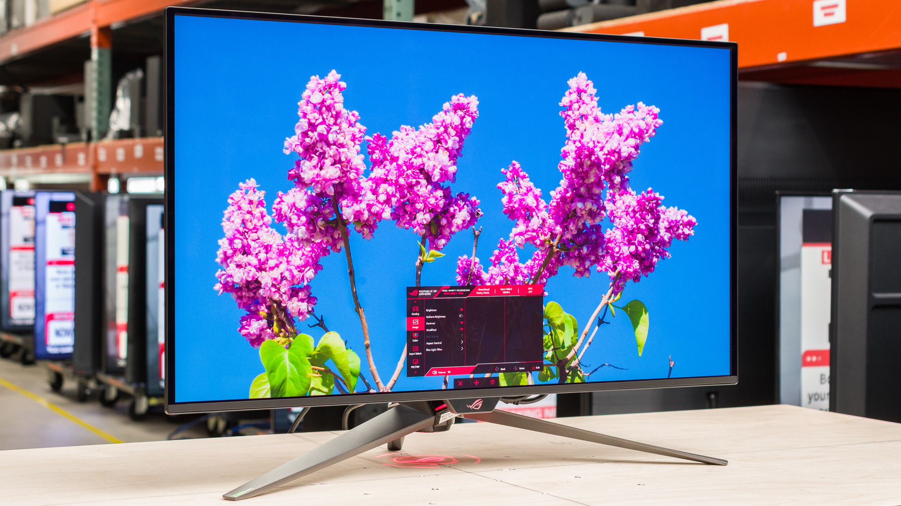 ASUS ROG Swift OLED PG32UCDM Review - RTINGS.com