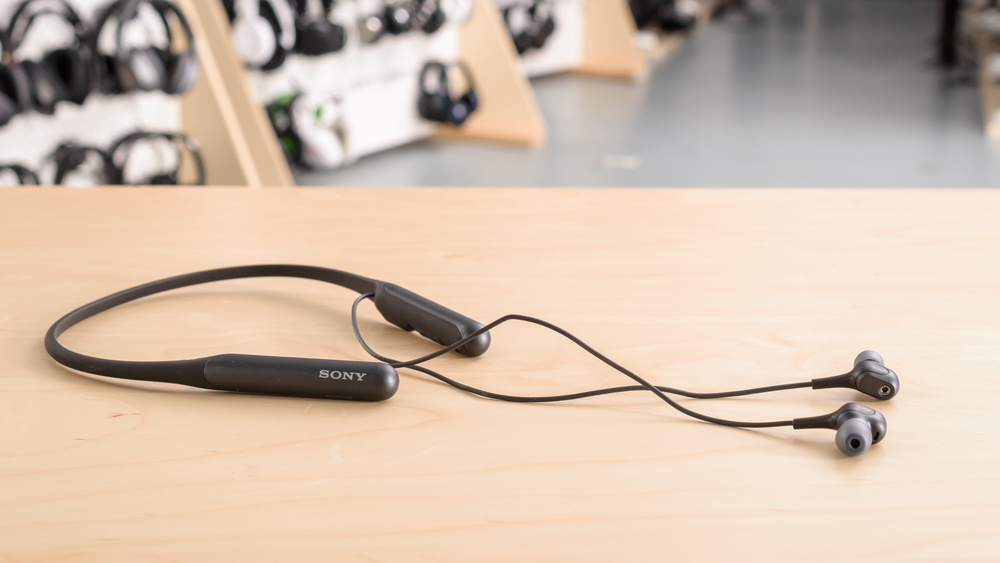 Sony WI-C600N Wireless Review - RTINGS.com