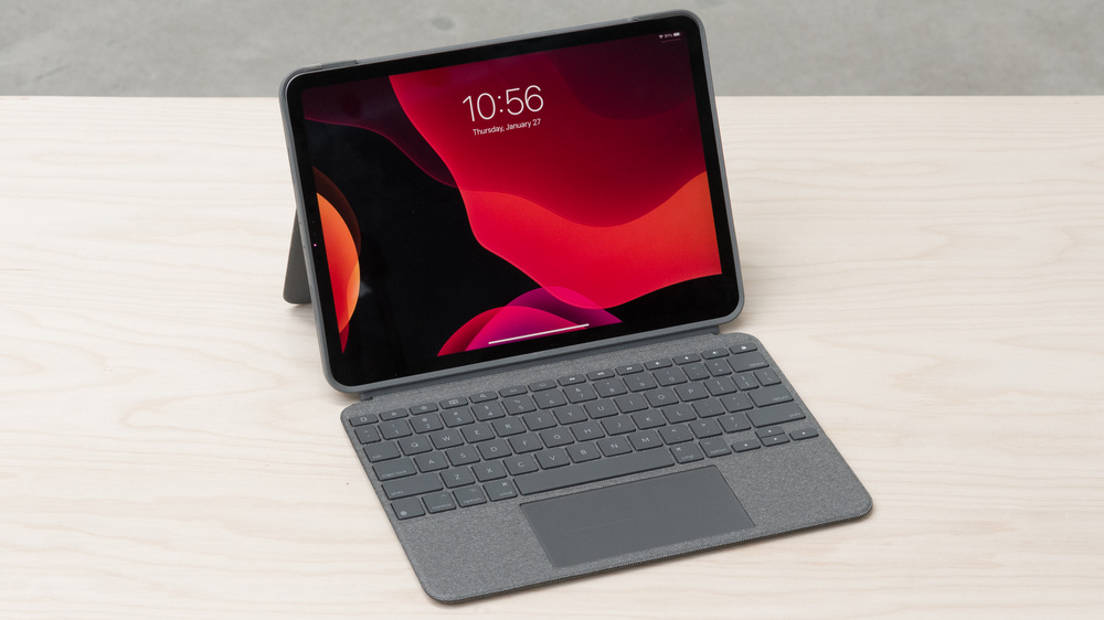 Logitech Combo Touch Review - RTINGS.com