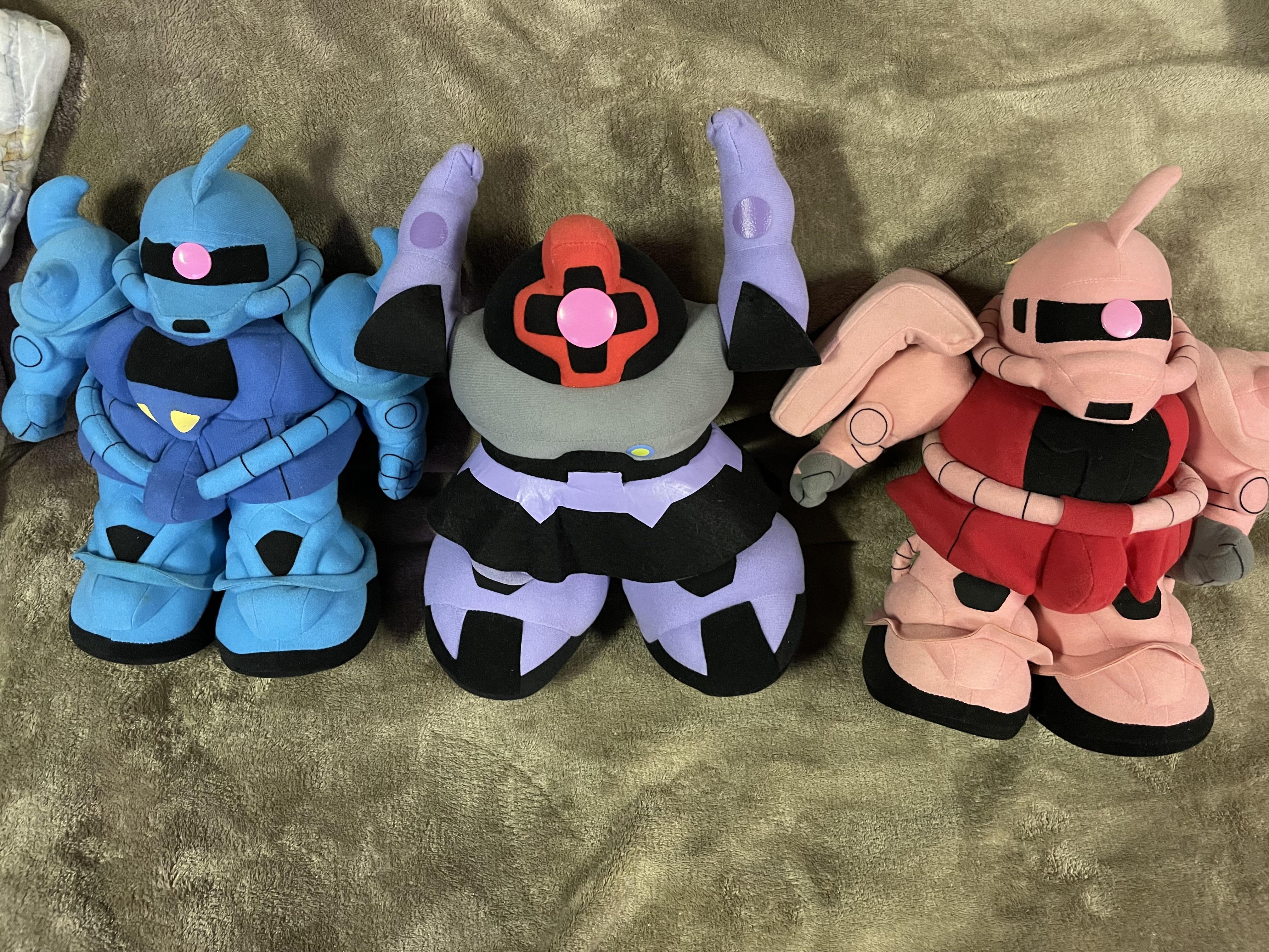 Got my Dom plush some family. : r/Gundam