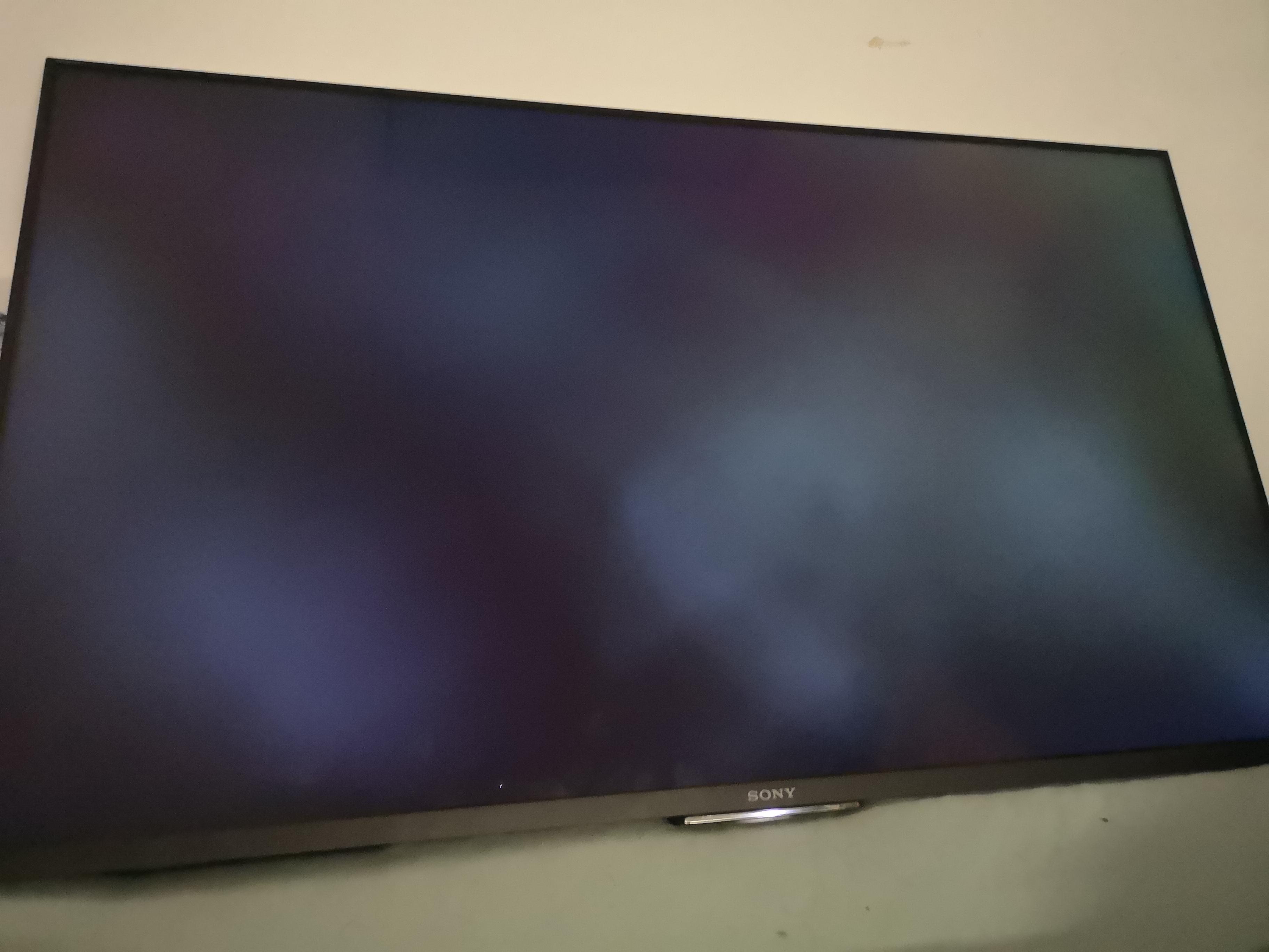 ソニーブラビアの問題。音は出るけど、画面が映らない。直す方法ある