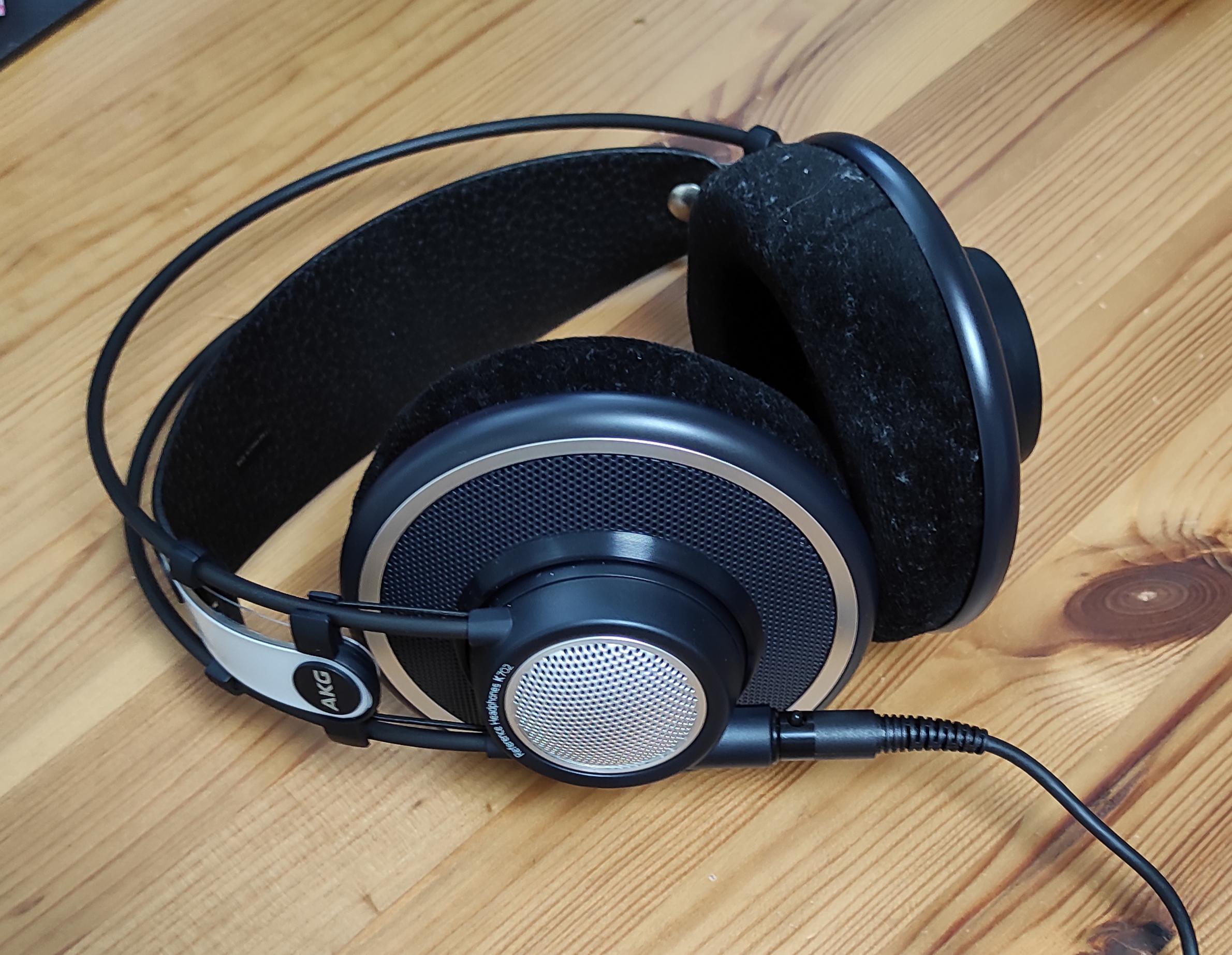初めてのオーディオマニア向けヘッドホン。AKG K702 : r/headphones