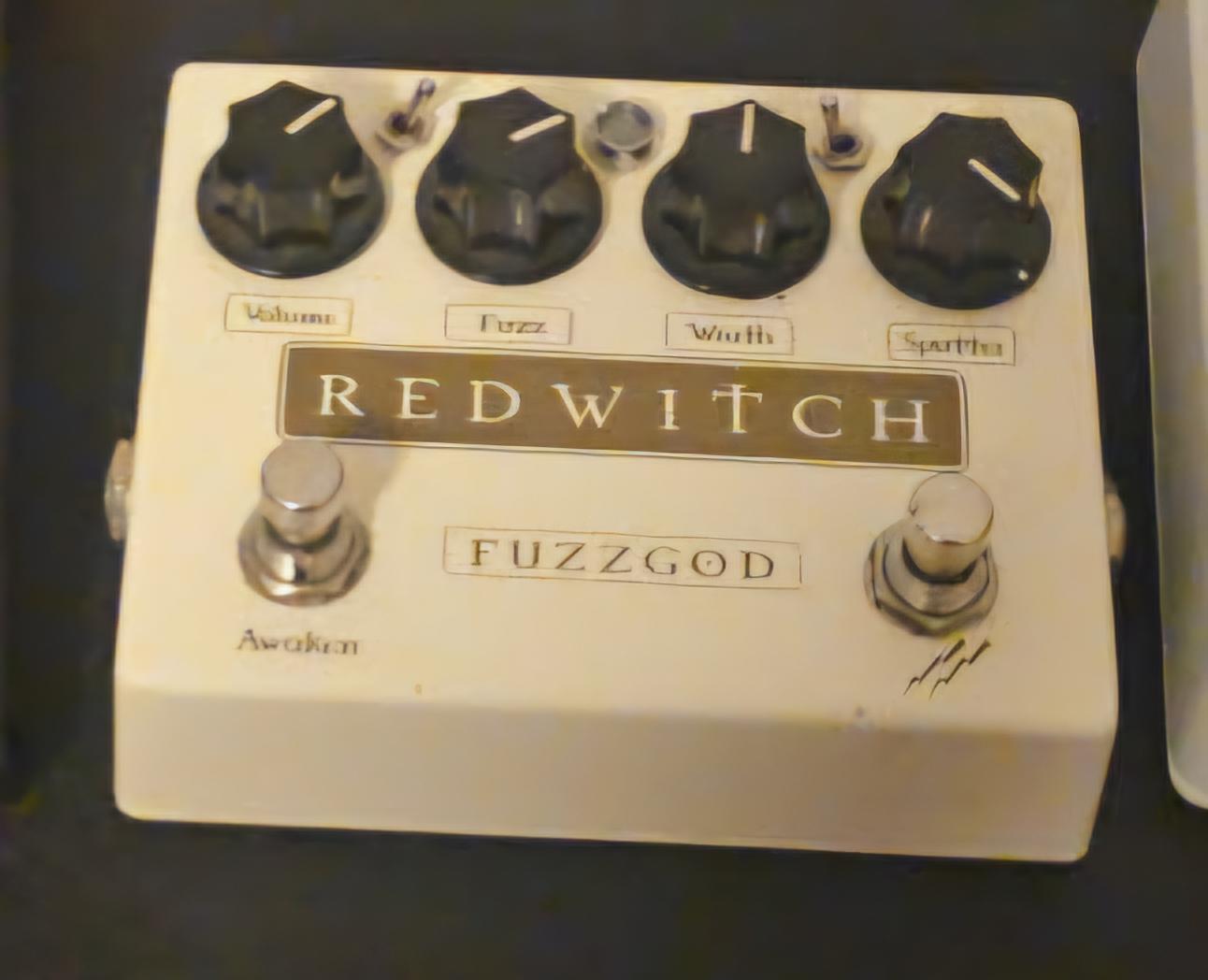 誰もファズゴッドについて話さないよね : r/guitarpedals