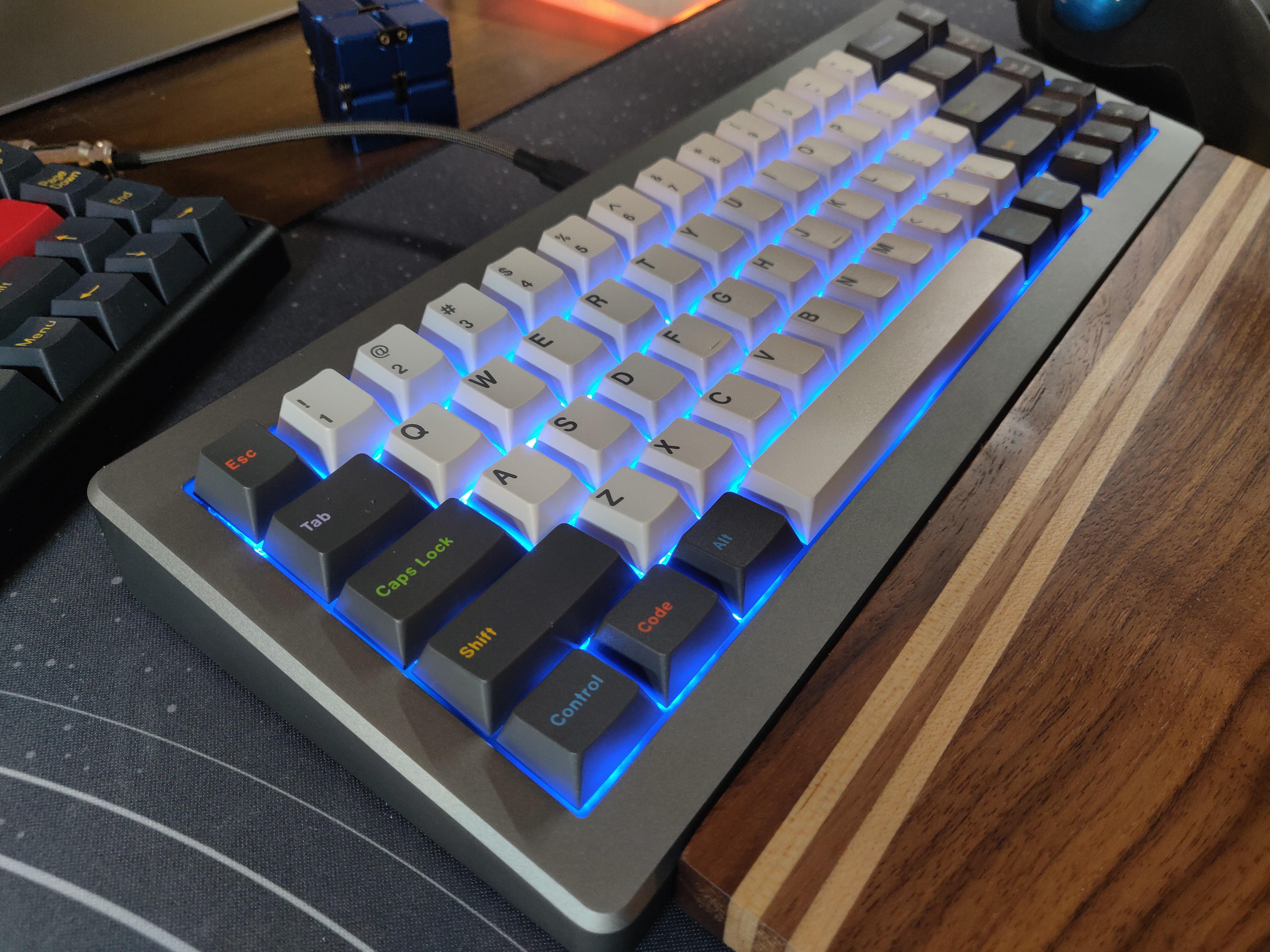 キーボード HAGOROMO ALPHAS + OBLIVION MODIFIERS キーボード