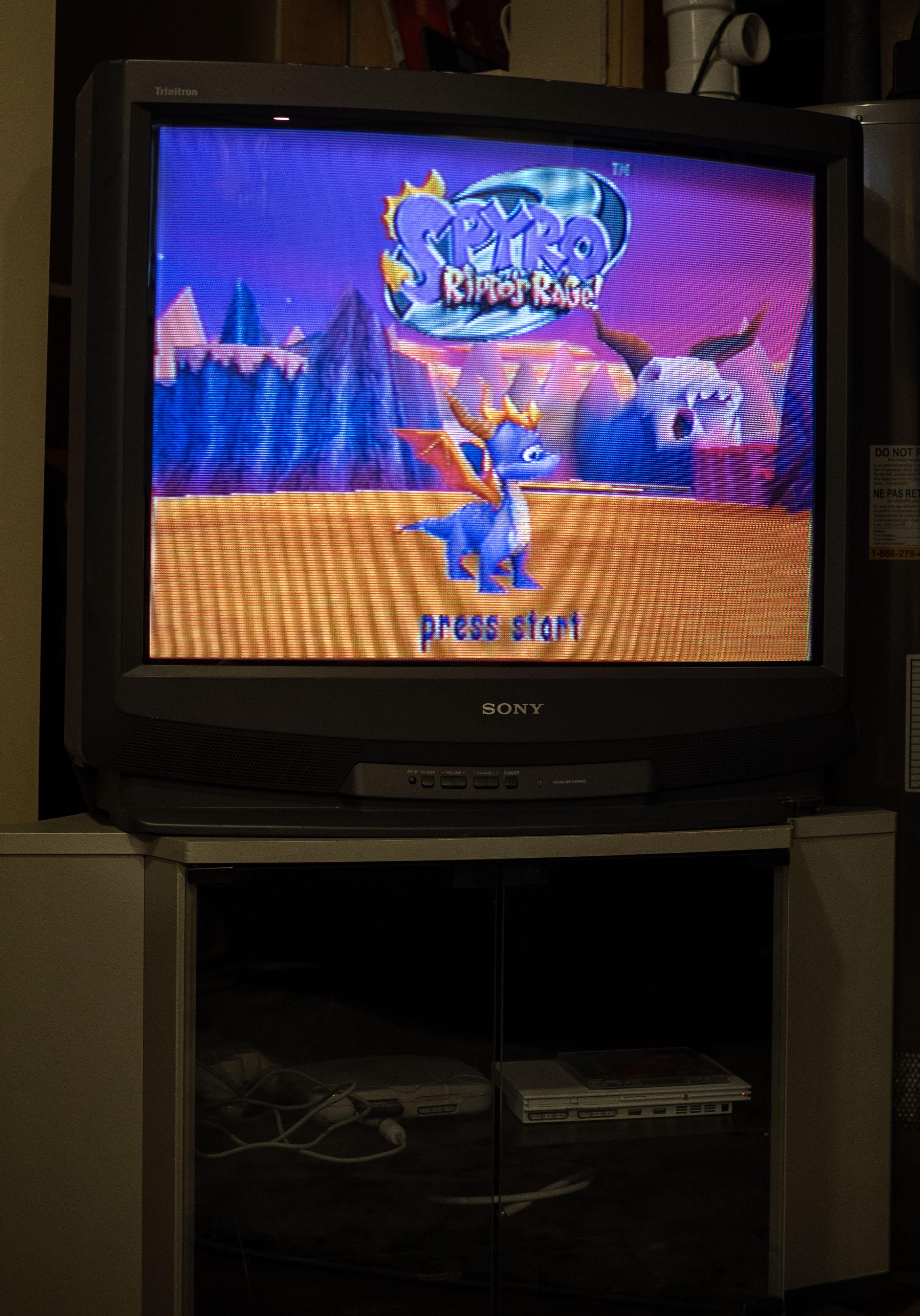 ソニー トリニトロン KV-32S20 : r/crtgaming