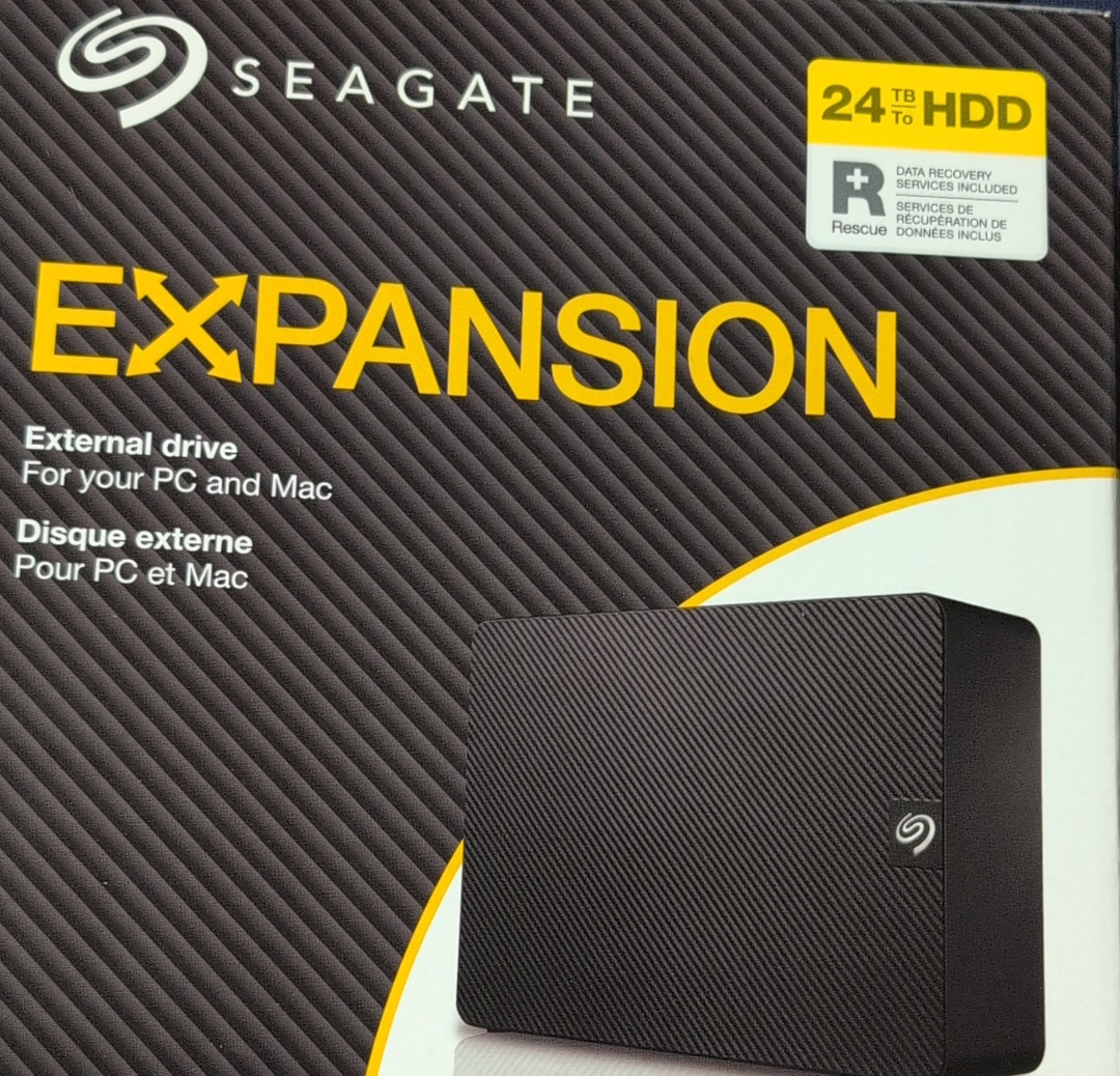 Seagate 24TB Expansion をシュックした : r/DataHoarder