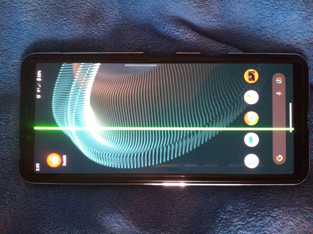 私のXperia 5 IIIに、この縦の緑色の線が出ちゃったんだけど : r
